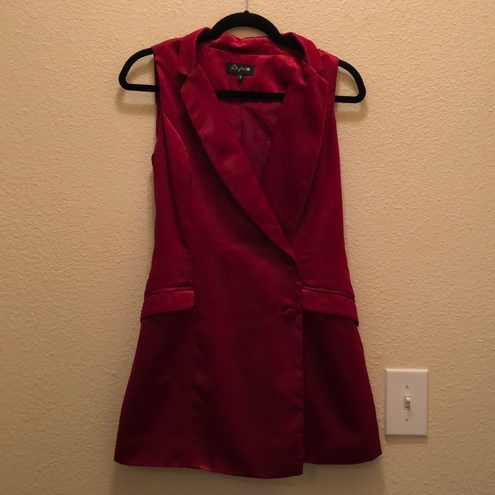 De Phil red velvet suit dress
